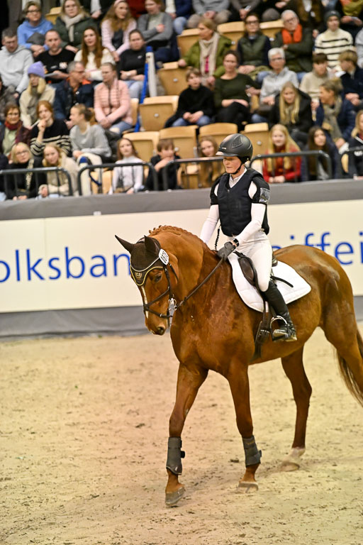  | 12022026 Indoor VS _342 