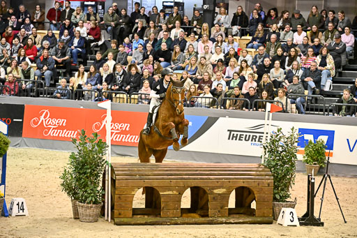  | 12022026 Indoor VS _361 