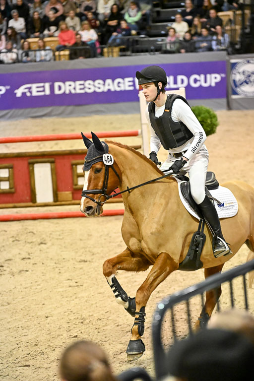  | 12022026 Indoor VS _383 