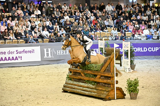  | 12022026 Indoor VS _400 