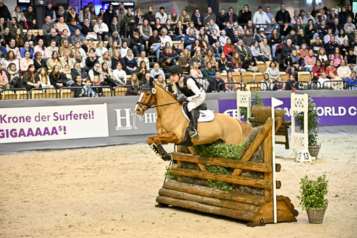  | 12022026 Indoor VS _401 