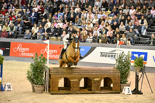  | 12022026 Indoor VS _406 