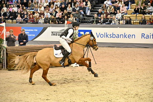  | 12022026 Indoor VS _415 