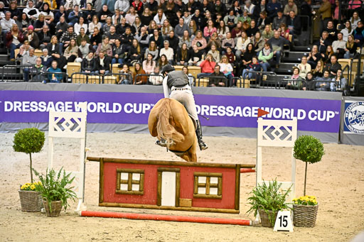  | 12022026 Indoor VS _426 