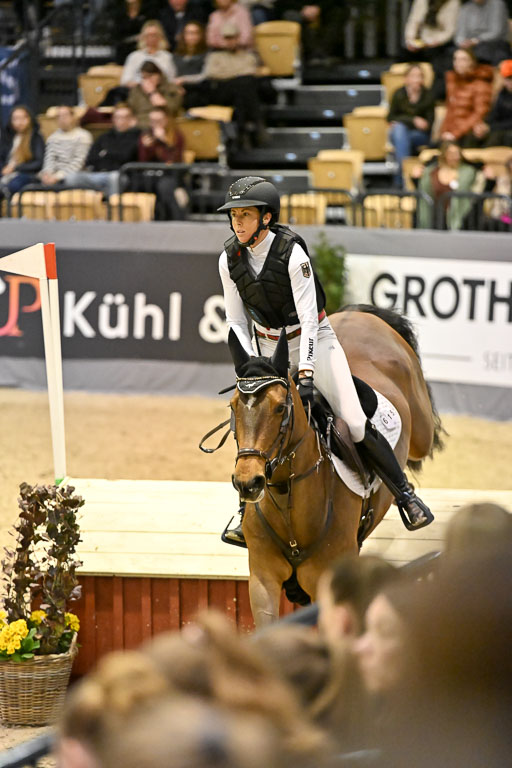  | 12022026 Indoor VS _434 