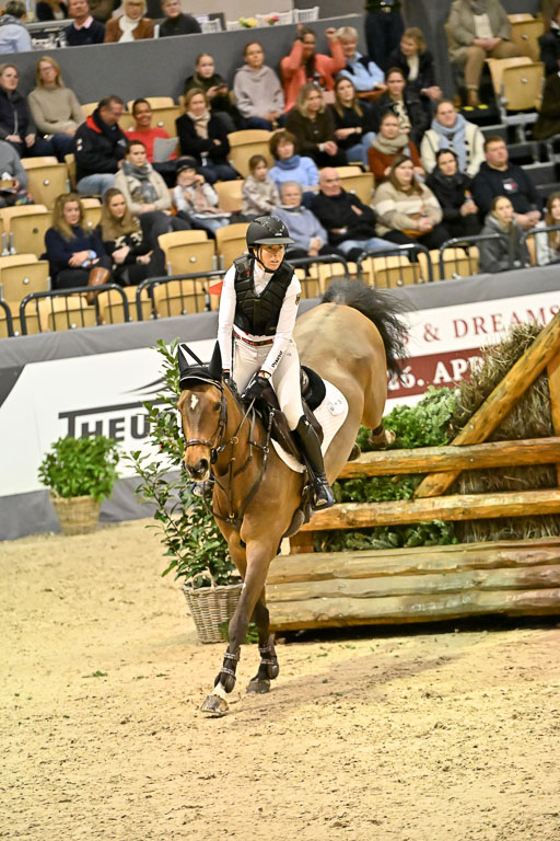  | 12022026 Indoor VS _441 