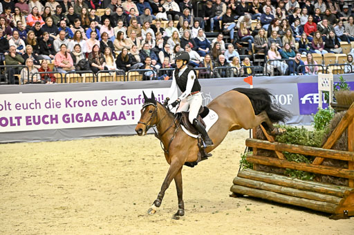  | 12022026 Indoor VS _450 