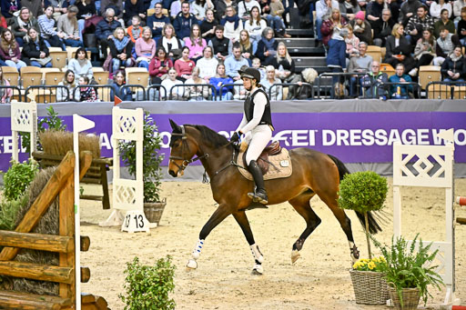  | 12022026 Indoor VS _551 