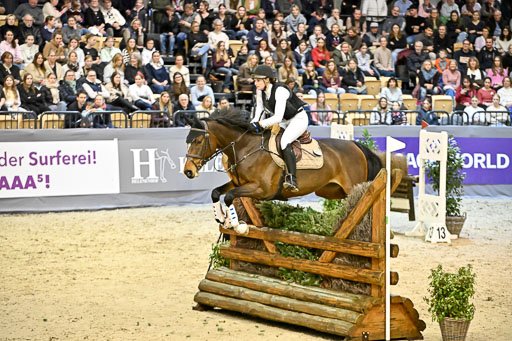  | 12022026 Indoor VS _579 