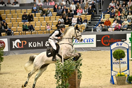  | 12022026 Indoor VS _701 