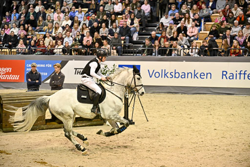  | 12022026 Indoor VS _705 