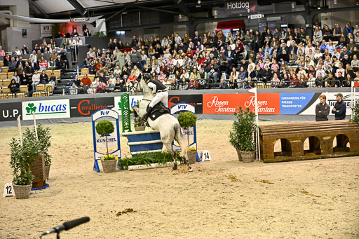  | 12022026 Indoor VS _714 