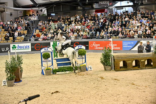  | 12022026 Indoor VS _715 