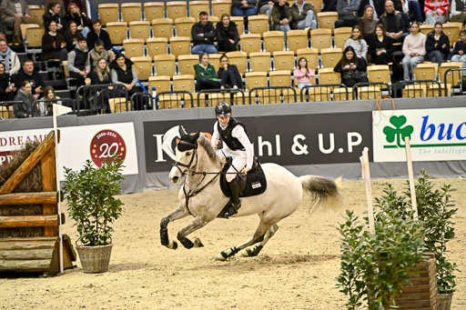  | 12022026 Indoor VS _716 