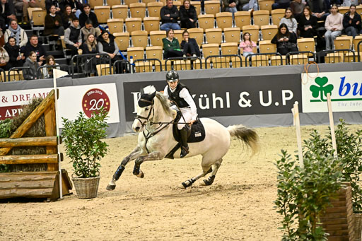  | 12022026 Indoor VS _717 