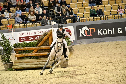  | 12022026 Indoor VS _720 