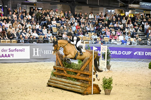  | 12022026 Indoor VS _757 