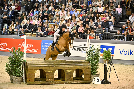  | 12022026 Indoor VS _759 