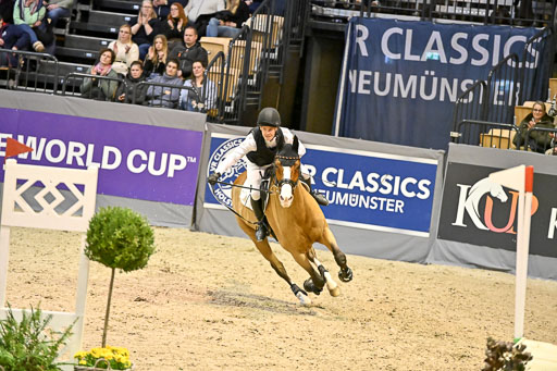  | 12022026 Indoor VS _771 