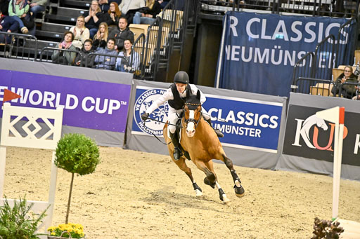  | 12022026 Indoor VS _772 