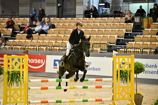  | 12022026 Team Trophy _038 