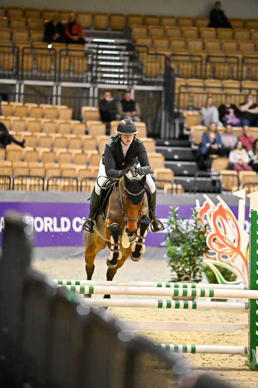  | 12022026 Team Trophy _140 