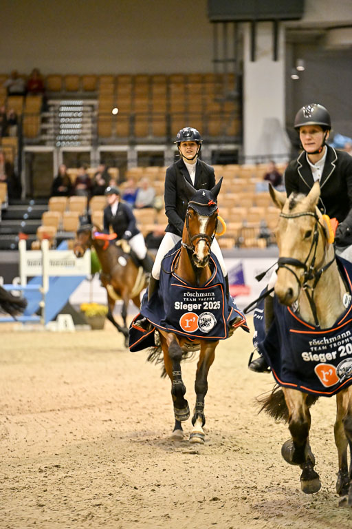  | 12022026 Team Trophy _202 